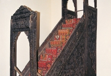 Siirt Ulucamii’nin ahşap minberi (Ankara Etnografya Müzesi)