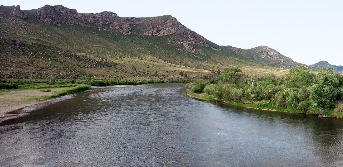 Onon Nehri Mogolistan Temucinin dogdugu yer