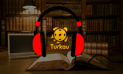 Muzik Kulaklik ve Kitap