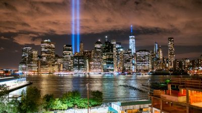 Isik Kirliligi Mavi Isiklar Binalar Isiltilar