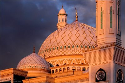 Hazrat Sultan Mosque Photo