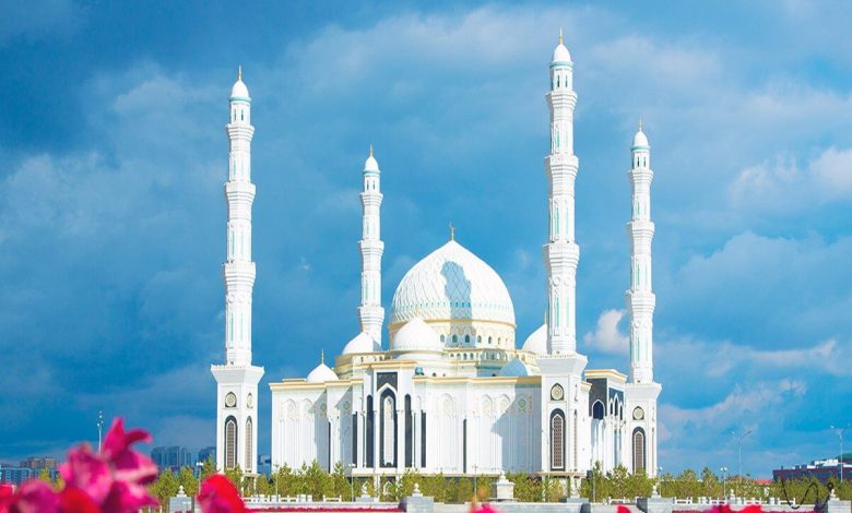 Hazreti Sultan Camisi