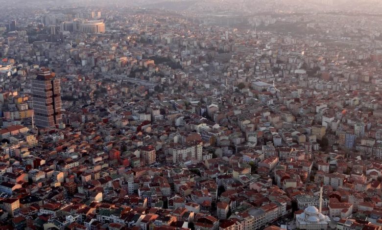 Istanbul Carpik Kentlesme